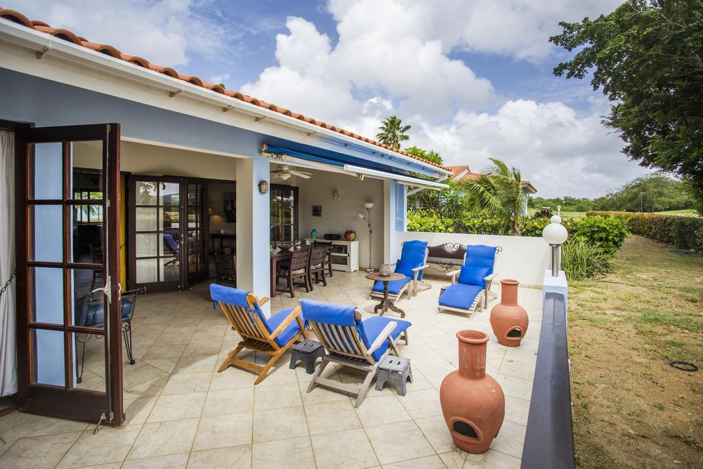 Blue Bay Bungalows Exterior photo